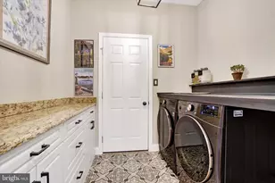 2773 Meadow Cross Way, York, PA 17402 - Photo 21