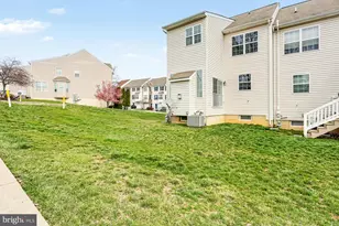 353 W Chestnut St, Dallastown, PA 17313 - Photo 3