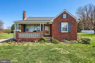 2208 Grandview Rd, Hanover, PA 17331 - Photo 3