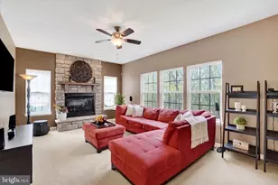 1015 Nugent Way, York, PA 17402 - Photo 9