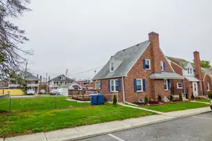 1277 W Poplar St, York, PA 17404 - Photo 3