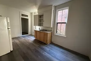 347 E King St, York, PA 17403 - Photo 13