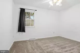 1018 Kelly Dr, York, PA 17404 - Photo 17