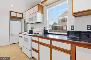 1018 Kelly Dr, York, PA 17404 - Photo 11