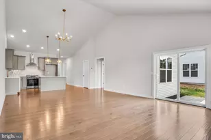 856 Shadowbrooke Dr, Dover, PA 17315 - Photo 5