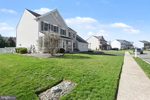 772 Rishel Dr, York, PA 17406 - Photo 3