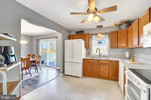 116 West Ct, Glen Rock, PA 17327 - Photo 11