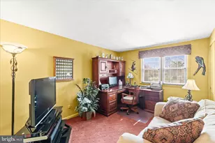 1240 Garrison Dr, York, PA 17404 - Photo 41