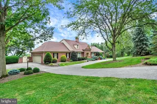 925 Summit Cir N, York, PA 17403 - Photo 77