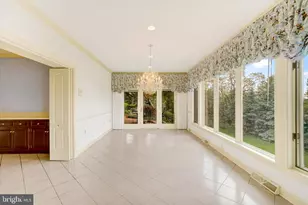 925 Summit Cir N, York, PA 17403 - Photo 13