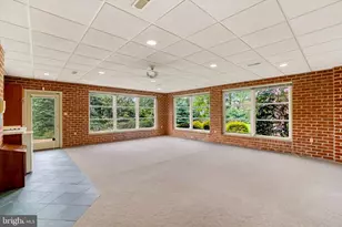 925 Summit Cir N, York, PA 17403 - Photo 51