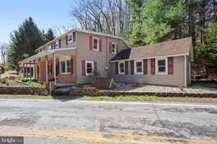 6381 Glatfelters Station Rd, Seven Valleys, PA 17360 - Photo 15