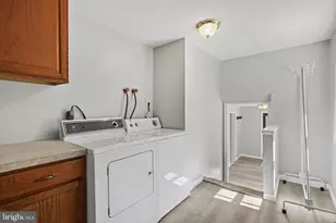 6381 Glatfelters Station Rd, Seven Valleys, PA 17360 - Photo 15