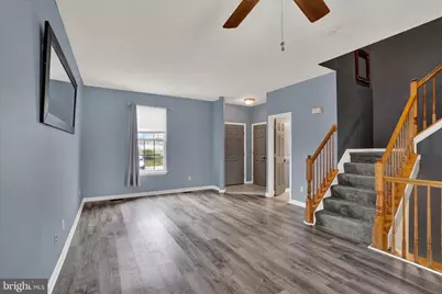 1905 Jamestown Lane #1905, York, PA 17408 - Photo 5