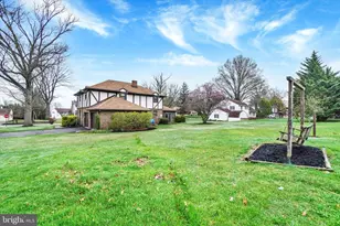 1010 Gleneagles Dr, York, PA 17404 - Photo 23