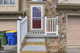 184 Sara Ln, Hanover, PA 17331 - Photo 5