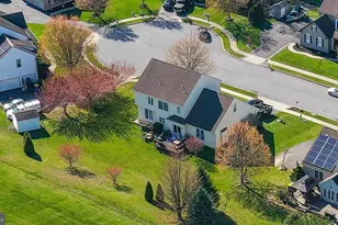 815 Edgeworth Ct, Red Lion, PA 17356 - Photo 19