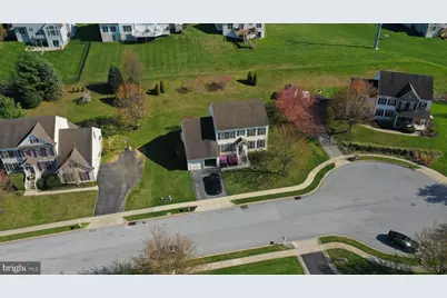 815 Edgeworth Court, Red Lion, PA 17356 - Photo 7