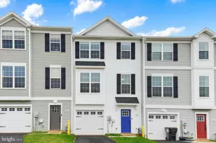 94 Hudson Blvd, Red Lion, PA 17356 - Photo 1