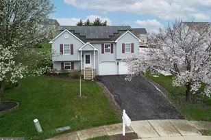 606 Butterfly Cir, Dallastown, PA 17313 - Photo 31