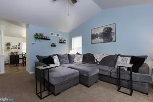 606 Butterfly Cir, Dallastown, PA 17313 - Photo 11