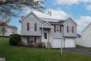 606 Butterfly Cir, Dallastown, PA 17313 - Photo 37