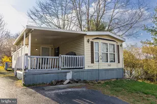 743 Shawna Ave, York, PA 17402 - Photo 1