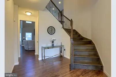 515 Darrow Road, York, PA 17404 - Photo 5