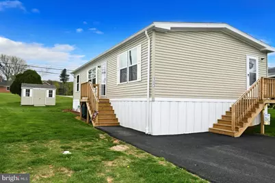 103 Carbridge Road E, Stewartstown, PA 17363 - Photo 1