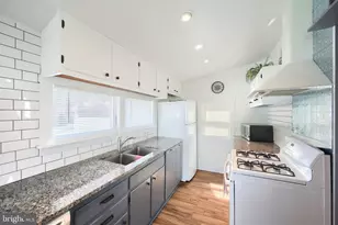 34 Mill St, Stewartstown, PA 17363 - Photo 21