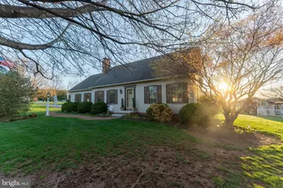 13729 Cross Roads Avenue, Felton, PA 17322 - Photo 3