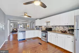 880 E Boundary Ave, York, PA 17403 - Photo 9