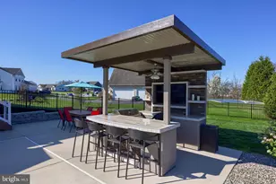 4041 Country Dr, Dover, PA 17315 - Photo 7