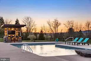 4041 Country Dr, Dover, PA 17315 - Photo 3