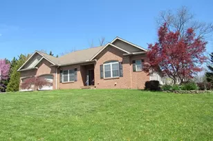 1321 Bee Jay Dr, York, PA 17404 - Photo 1