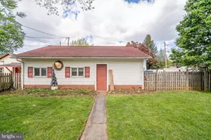 155 E Springettsbury Ave, York, PA 17403 - Photo 7