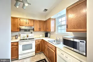 93 Lexton Dr, York, PA 17404 - Photo 11