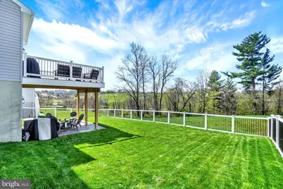 2517 Woodspring Drive, York, PA 17402 - Photo 3
