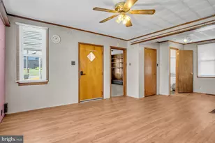 870 Baltimore St, Hanover, PA 17331 - Photo 7