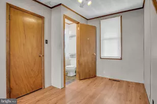 870 Baltimore St, Hanover, PA 17331 - Photo 9
