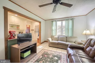 157 W Main Street, Windsor, PA 17366 - Photo 13