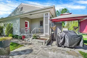 2360 Loucks Rd, York, PA 17408 - Photo 19
