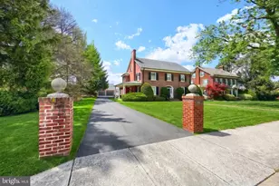 206 Eichelberger St, Hanover, PA 17331 - Photo 3
