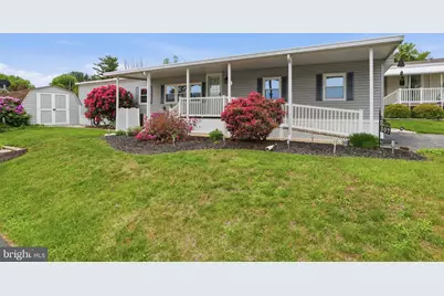 307 Blue Jay Drive, Red Lion, PA 17356 - Photo 3
