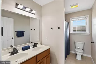 2166 Lucy Ln, York, PA 17404 - Photo 37