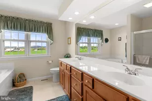 1347 Sterling Dr, York, PA 17404 - Photo 35