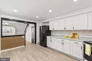 637 W College Ave, York, PA 17401 - Photo 11