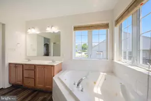 315 Lynne Dr, Mount Wolf, PA 17347 - Photo 29