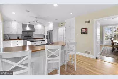 100 Edgewood Drive, York, PA 17403 - Photo 7