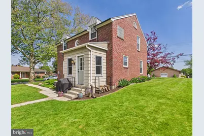 2301 Sunset Lane, York, PA 17408 - Photo 5